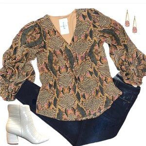 Adrienne Snakeskin Print Puff Balloon Sleeve V Neck Lined Blouse Size Small